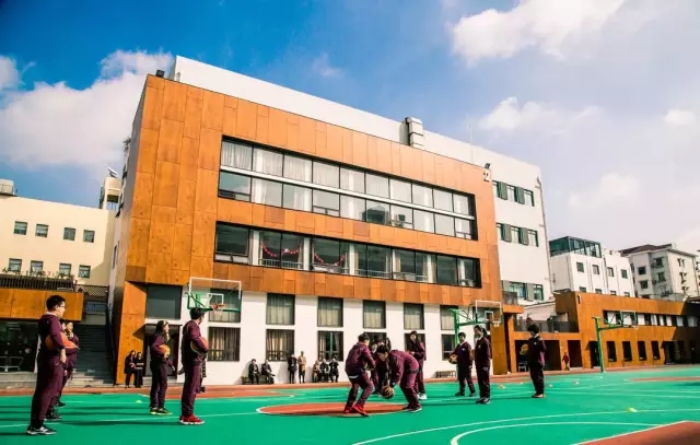 上海康德雙語實驗學校